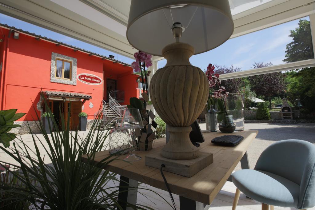 La Mela Rossa Villa Terni Exterior photo